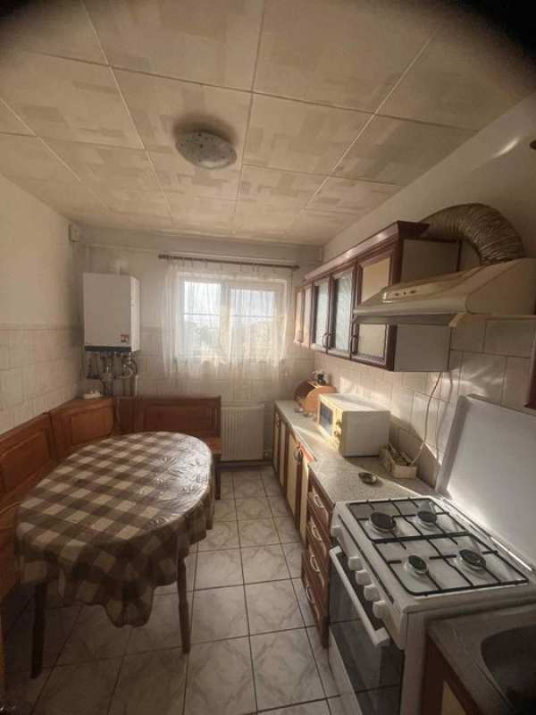 Inchiriez apartament 2 camere, etj 4, zona Dunarea, Crihala