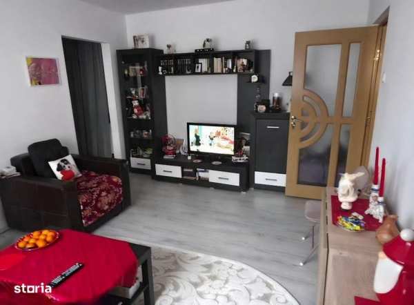 Apartament 2 camere, zona Florilor, Brașov, cod 8259