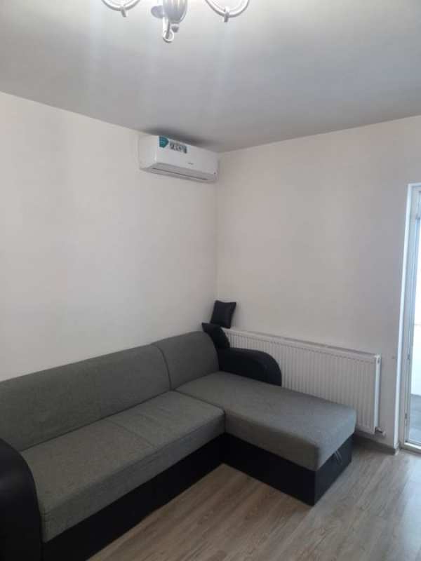 Inchiriez apartament 2 camere