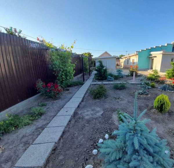 Casa vanzare in Lumina - teren 821 mp