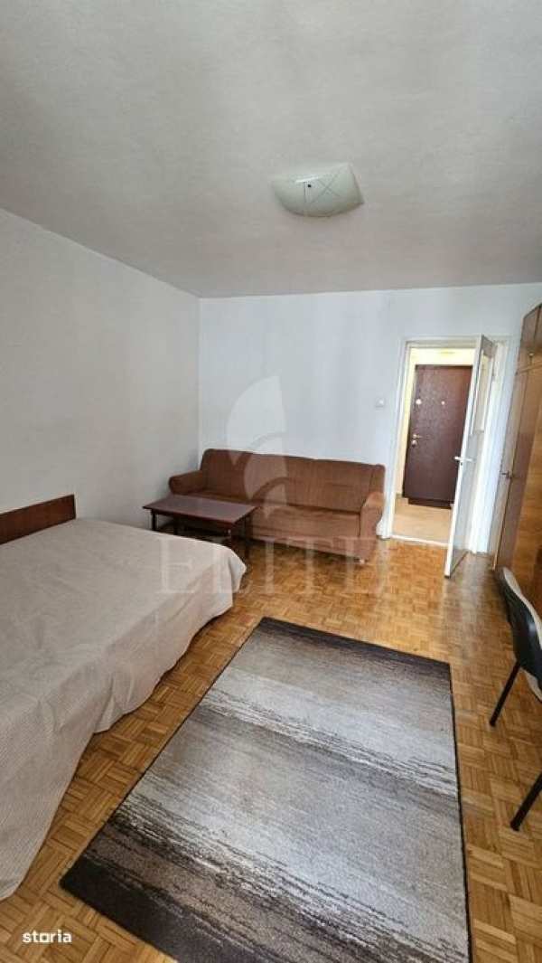 Garsoniera în zona Complex Mercur - str. Detunata