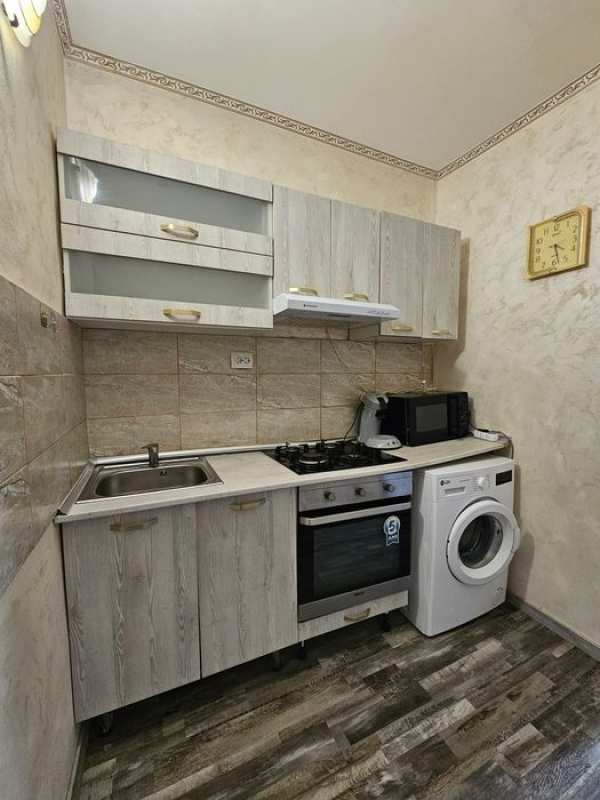 Garsoniera de închiriat zona CET