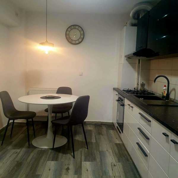 Proprietar,ofer spre inchiriere apartament 1 camera,,faleza