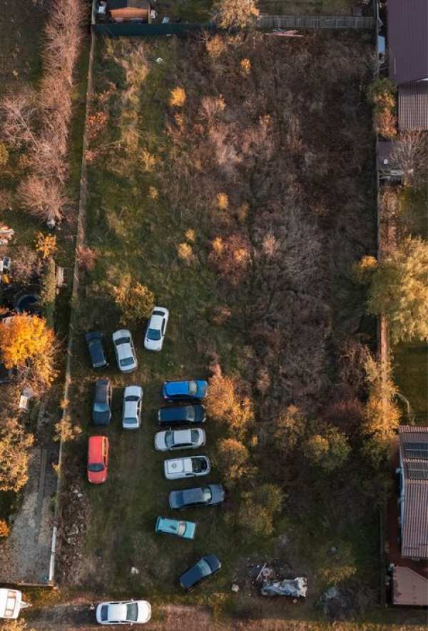 Vand teren intravilan Crevedia