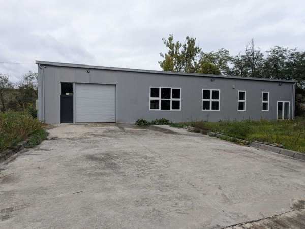 Vanzare hala  50 km de Cluj Napoca