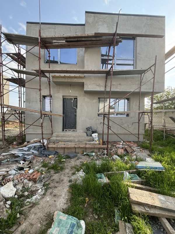Casa SINGULARA in rate