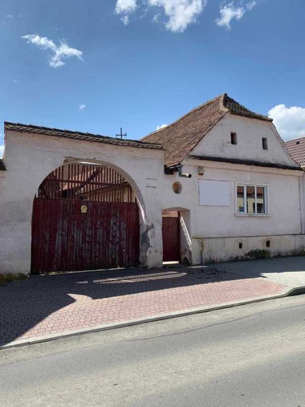 ULTRACENTRAL Zărnești – 1305 mp lângă Primărie | INVESTIȚIE |