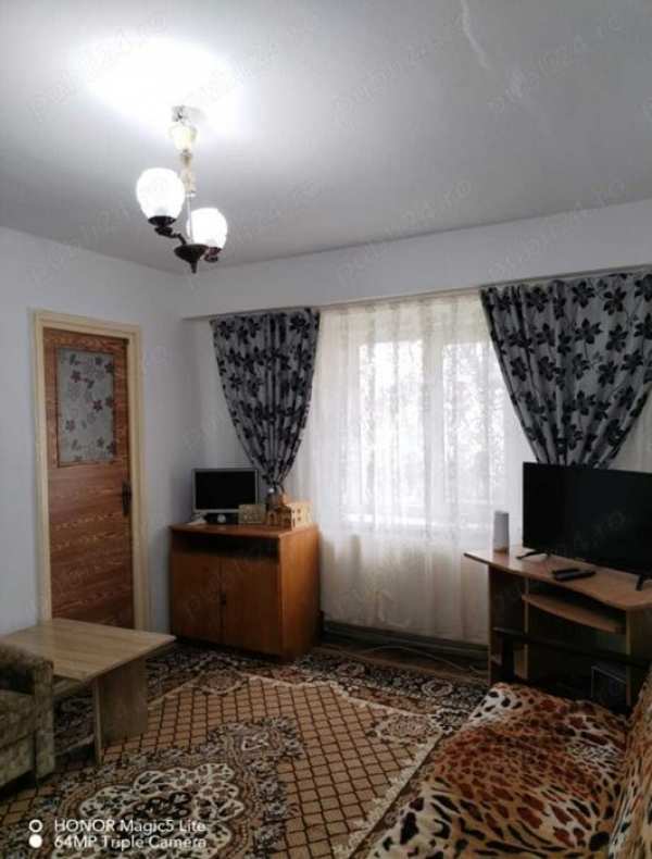 Vând apartament 2 camere, Fetești, Ialomița