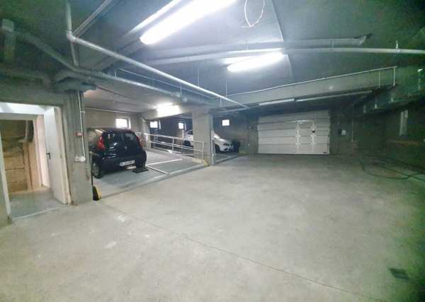 Loc de parcare subteran Calea Calarasi - Piata Muncii