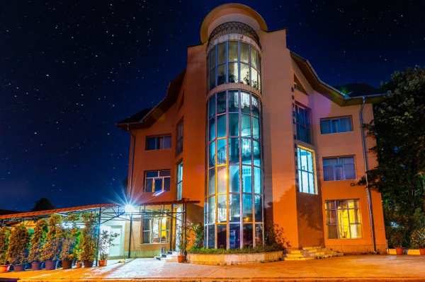 Hotel și săli de evenimente