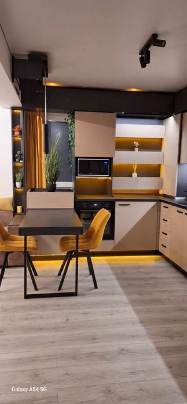 Metalurgiei, Prima chirie - 2 cam. Arghezi / Berceni / Binelui