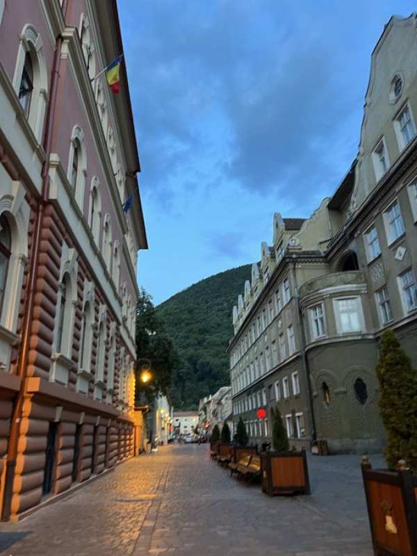 Proprietar,vand apartament cu 2 camere in Astra/schimb cu ap cu 3 came
