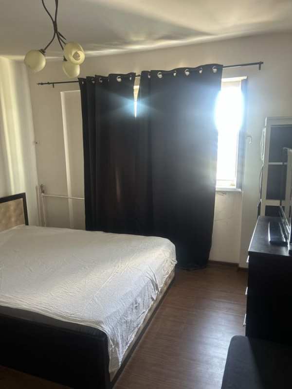 Apartament 2 camere, 57 mp, etaj 3/4 – Malu Roșu