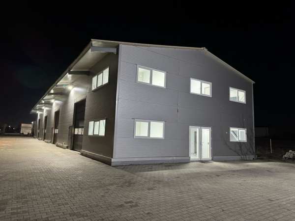 Hale/ depozite/birouri de inchiriat