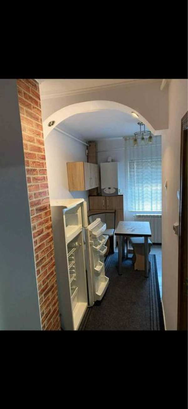 Inchiriez garsoniera regim hotelier