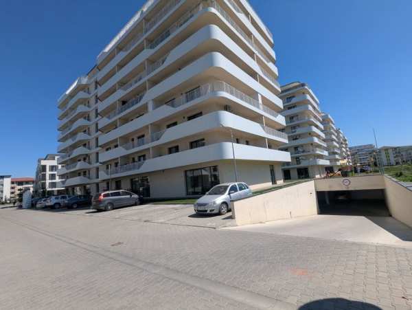 2 locuri de parcare subterane în blocul C13, strada Eroilior, 48B