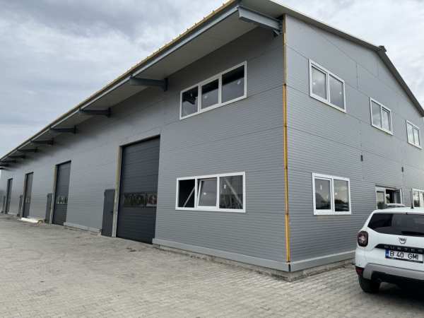 Hala+Birou in Ciorogarla