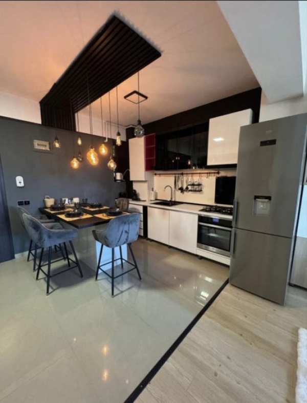 Chirie Apartament 3 camere Sector 1 cartier Damaroaia, proprietar