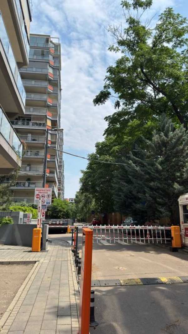 Închiriez loc de parcare subteran – New Town Residence, Faza 1 (Intrarea Dristorului)