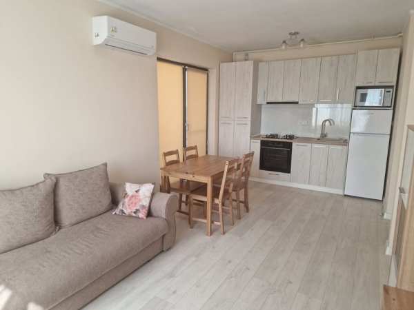 Bloc nou închiriez apartament 2 camere