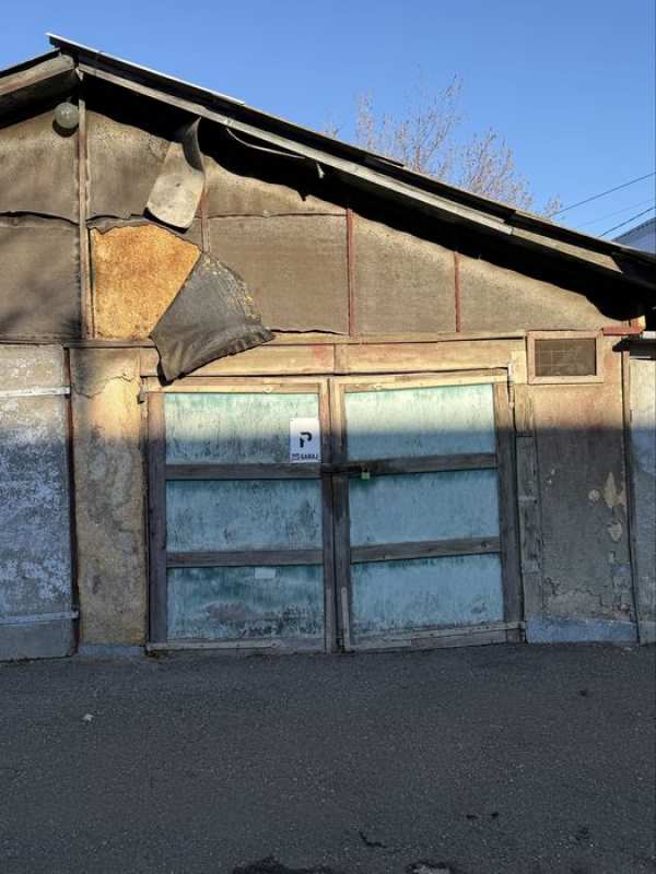 De Vânzare Garaj 36 MP / Fălticeni / POD + BECI