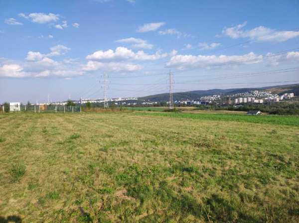 Teren 1000 mp - capat Grigorescu, zona Donath - 95 EUR/mp