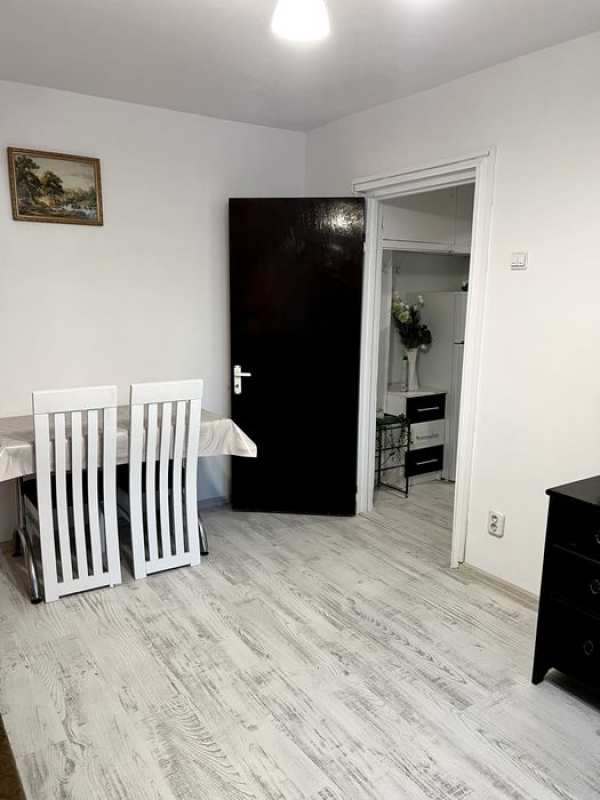 Inchiriez Apartament 2 camere