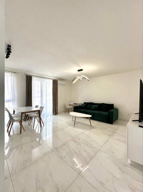 Apartament modern cu 2 camere – Prima închiriere – ESO Giroc