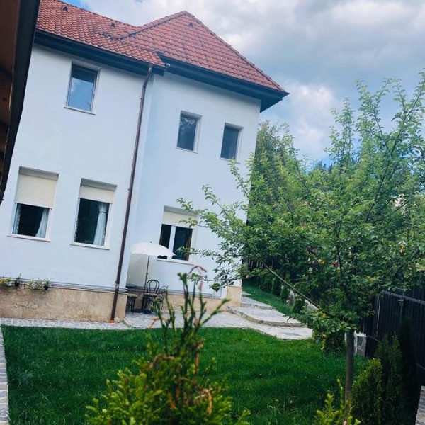 pensiune predeal centru CasaBlanca Predeal