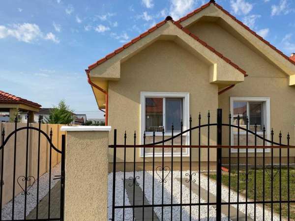 Proprietar, inchiriez casa in Dumbravita