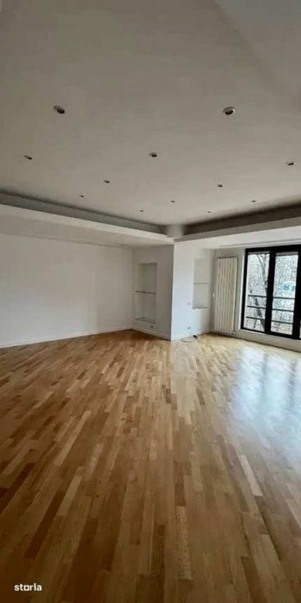 Ocazie! Apartament 4 camere Arcul de Triumf cu parcare!
