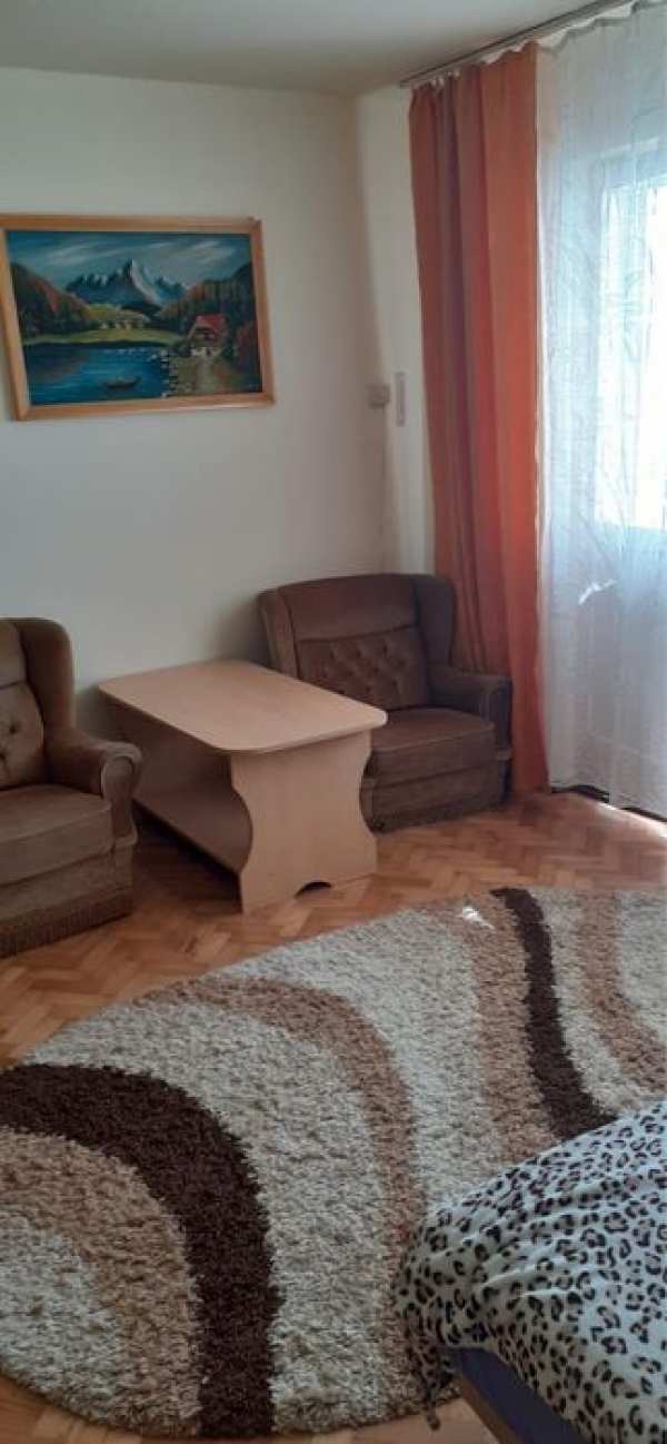 Vand apartament 2 camere