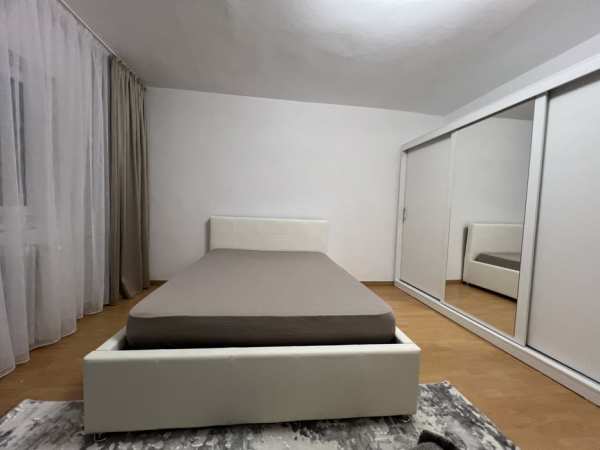 Inchiriez garsoniera pe termen lung