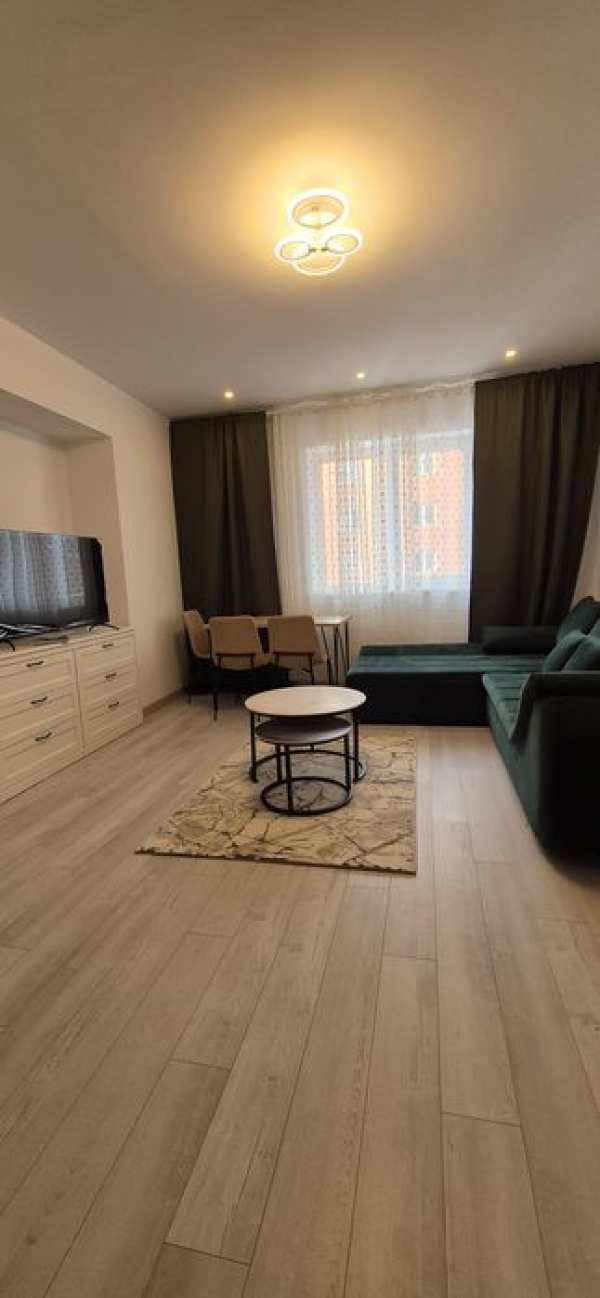 Inchiriez apartament modern 2 camere Rin Grand Residence 58 mp