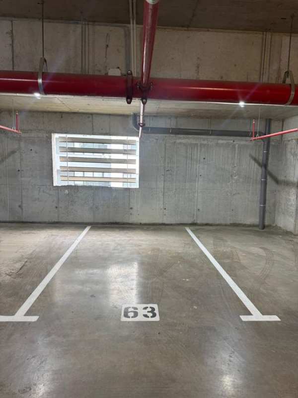 Inchiriez loc parcare complex Ivory Pipera