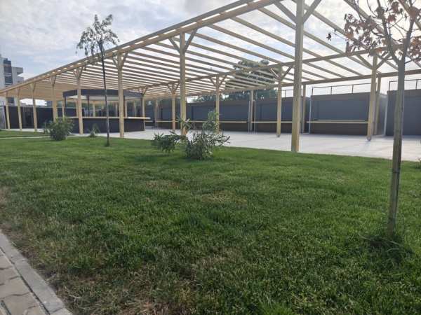 Spatii comerciale de închiriat  pe promenadă!!!!
