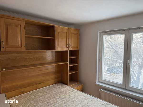 Dristor- 3 camere cu centrala, parcare si doua bai - pet friendly