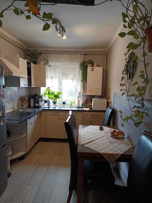 Apartament cu 2 camere