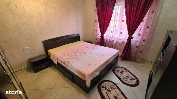 Apartament cu 3 camere de închiriat în Curtea de Argeș.