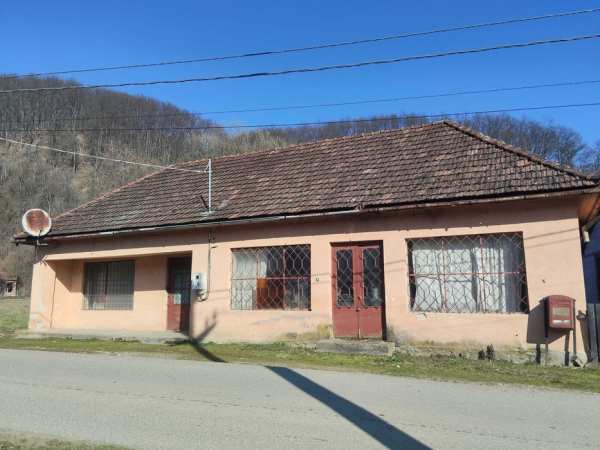 Vând imobil sat Toc Valea Mureșului