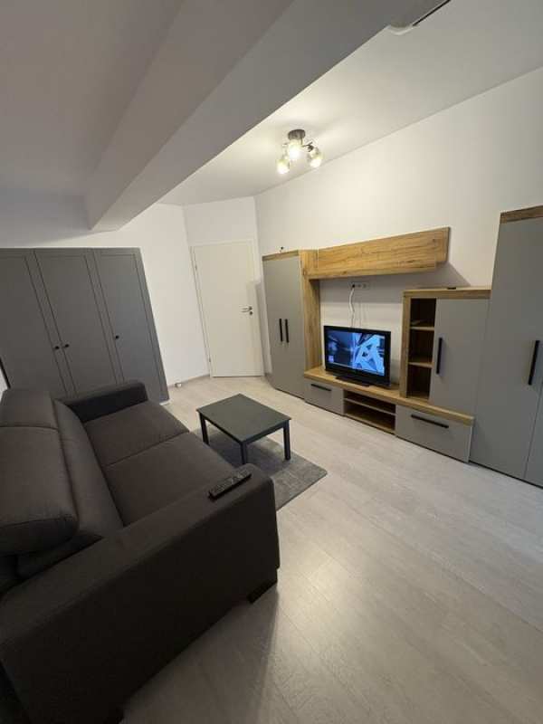 Inchiriere Garsoniera decomandata premium Otopeni