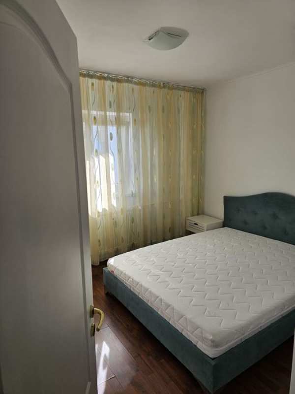 Apartament 3 camere, confort 1
