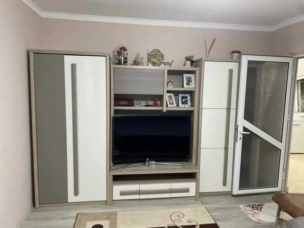 Inchiriere apartament