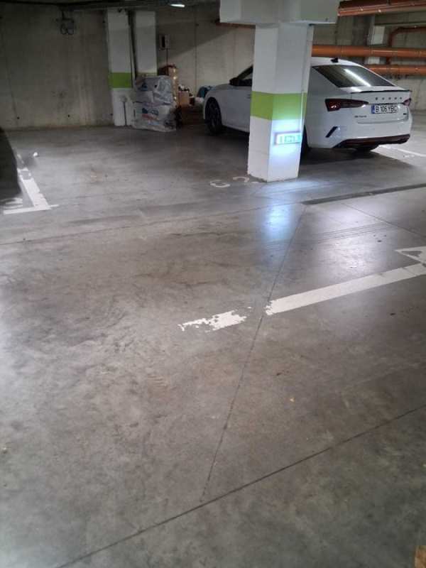 PROPRIETAR Inchirez loc de parcare subteran LUMINIA
Locatie: cart.