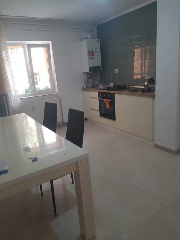 Apartament 2 camere Grigorescu langa statia de autobus zona Profi