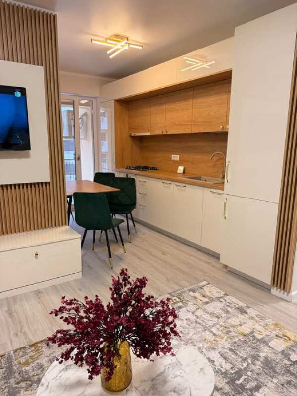 Închiriez 3 camere Apollo Rezidence Popești-Leordeni