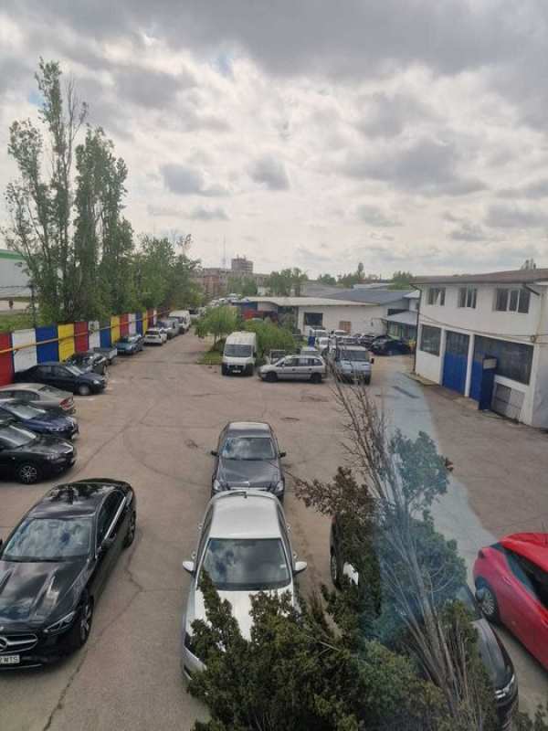 Inchiriere spatii birouri si depozit