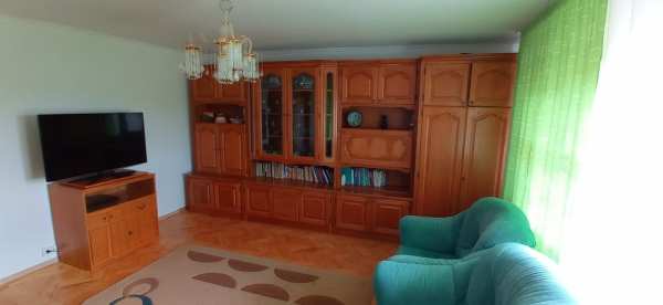 Închiriez apartament 3 camere complet mobilat