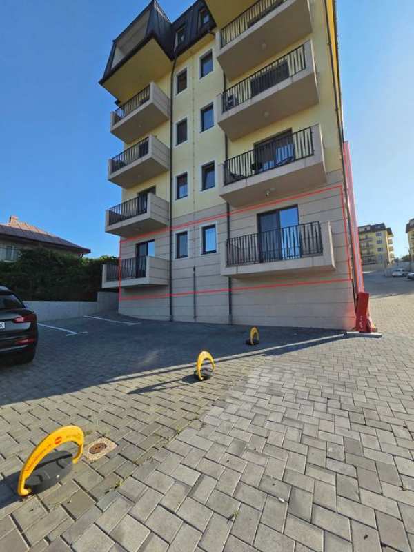 Apartament 4 camere - pretabil spatiu comercial‼️