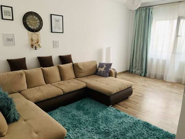 Persoana fizica, inchiriez apartament, Hlincea